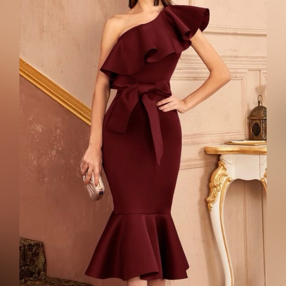 Self Belted mermaid dress